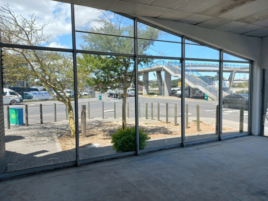 To Let commercial Property for Rent in Paarden Eiland Western Cape